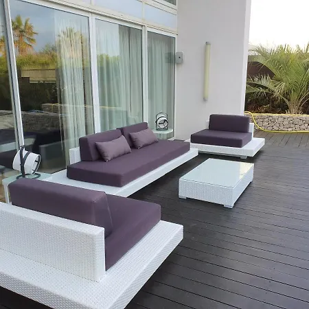 Villa Emerald