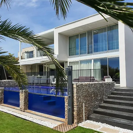 Villa Emerald *