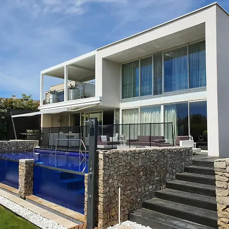 Emerald Villa